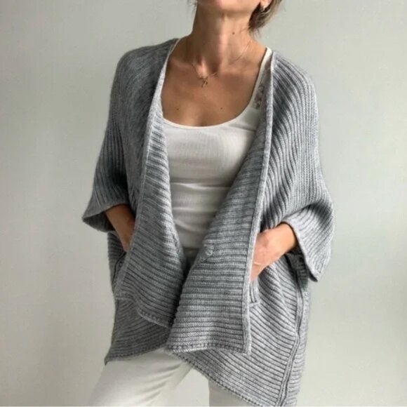 COCOGIO Kimono Poncho Sweater sz O/S - Picture 2 of 8